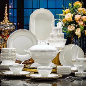 Fine China Dinnerware Sets Home Kitchen Wedding Luxury Tableware Christmas Ceramic Juego De Vajilla Completa Tableware Set